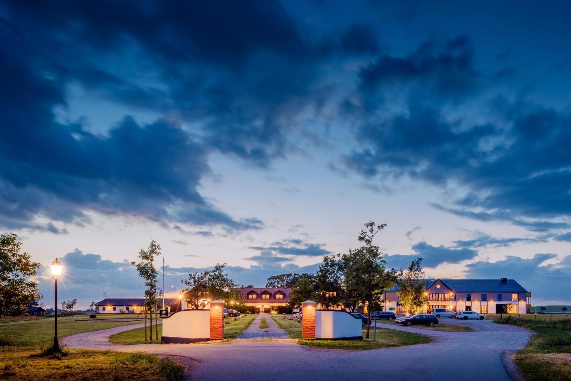 Hotell Mossbylund Abbekas ภายนอก รูปภาพ